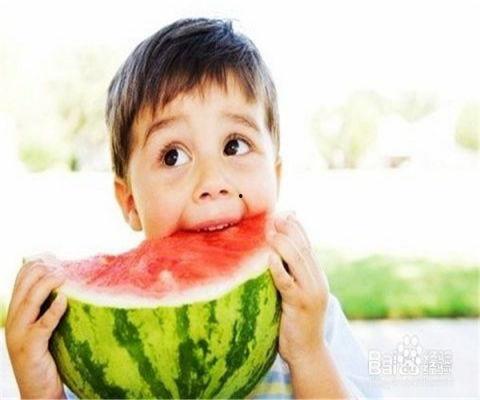 娱乐吃瓜君抹黑他人